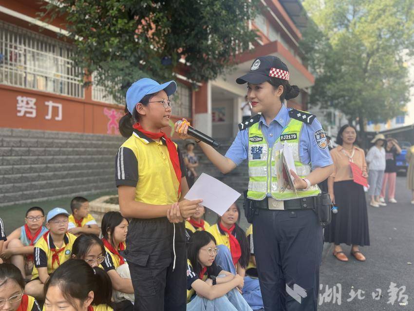 奔驰宝马线上娱乐
